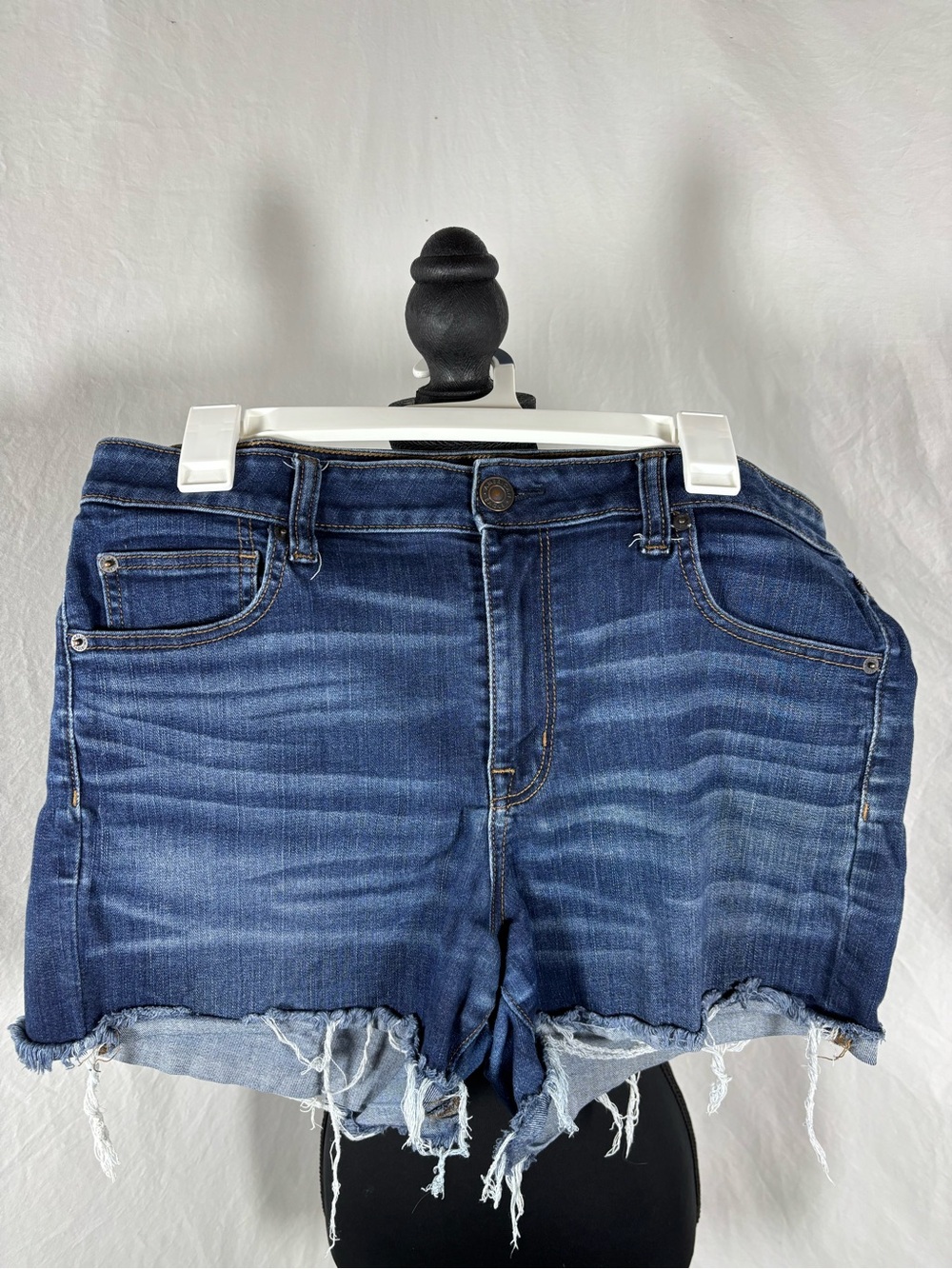 American Eagle Hi-Rise Shortie